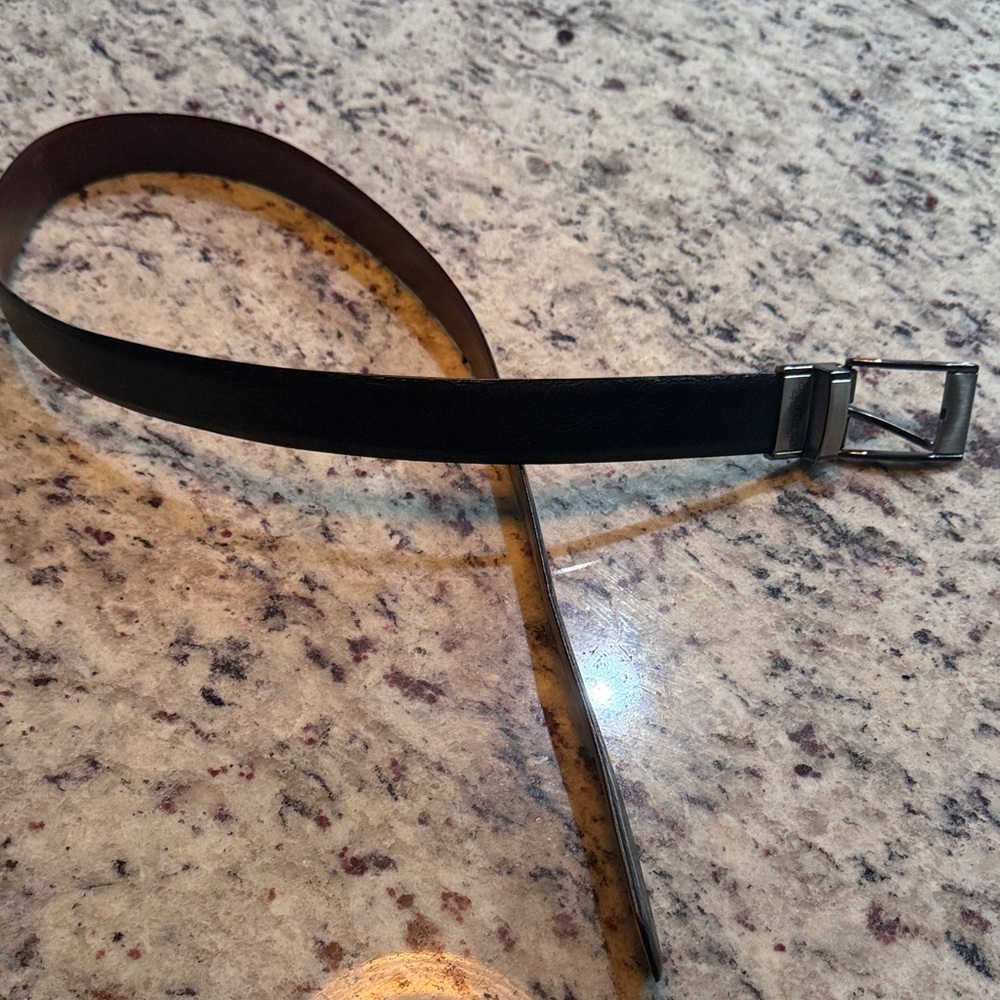 Daniel Cremieux black Leather Dress Belt (30/32) 🇮🇹